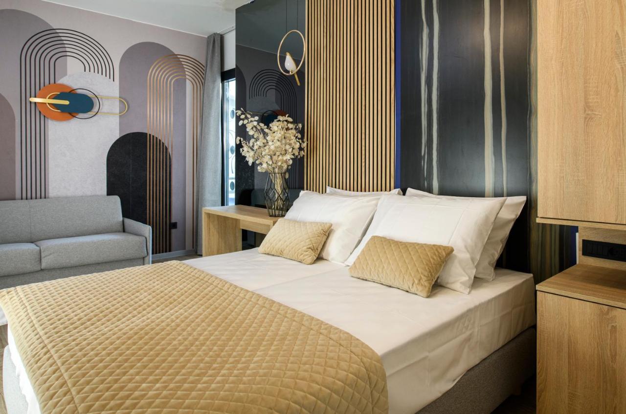 Via Mare Luxury Rooms Split Exterior photo