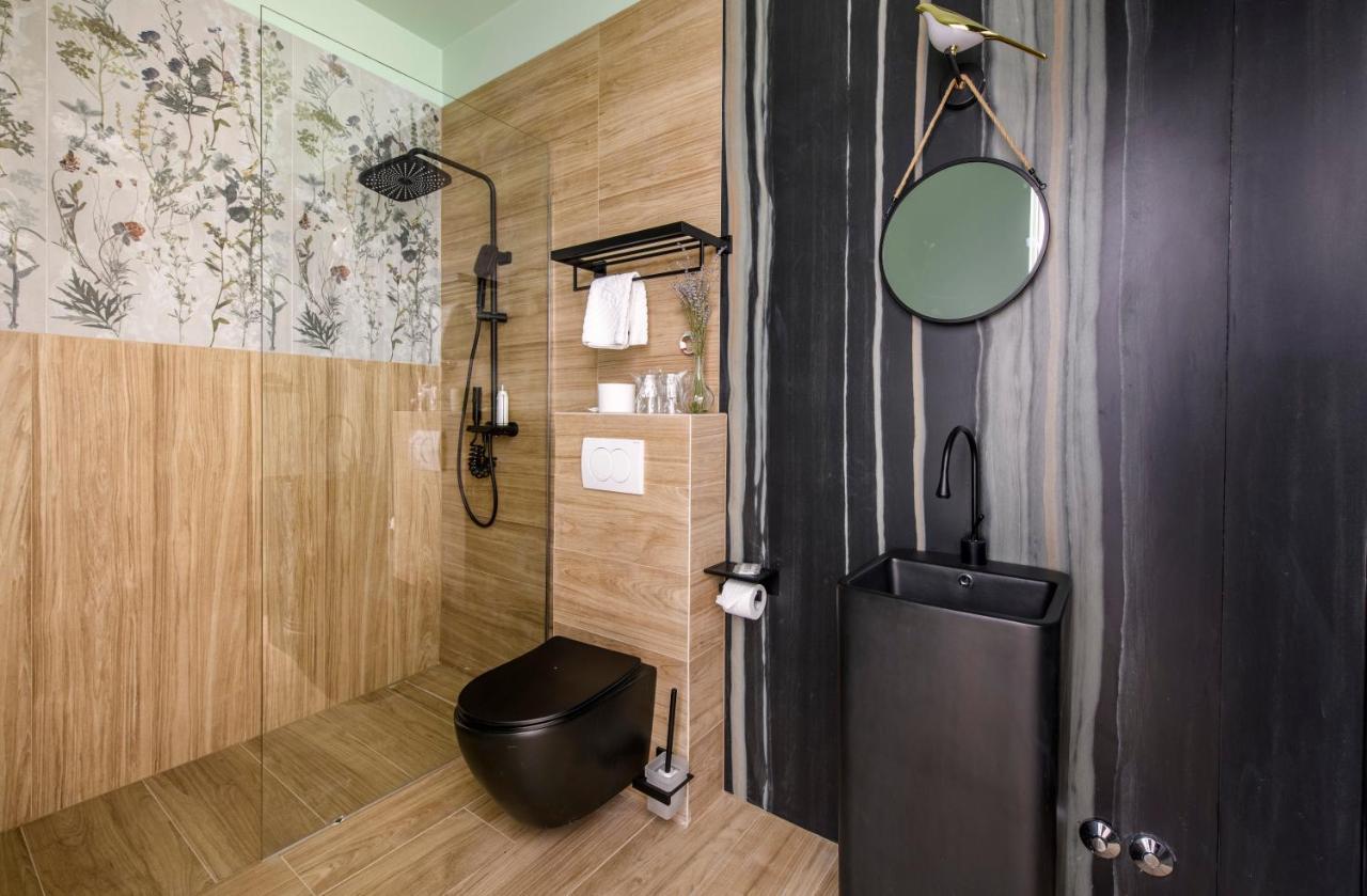 Via Mare Luxury Rooms Split Exterior photo